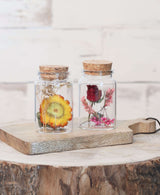 Glazen buis met 2 diverse droogbloemen Ø4,5cm, H: 7,5cm - 12 st